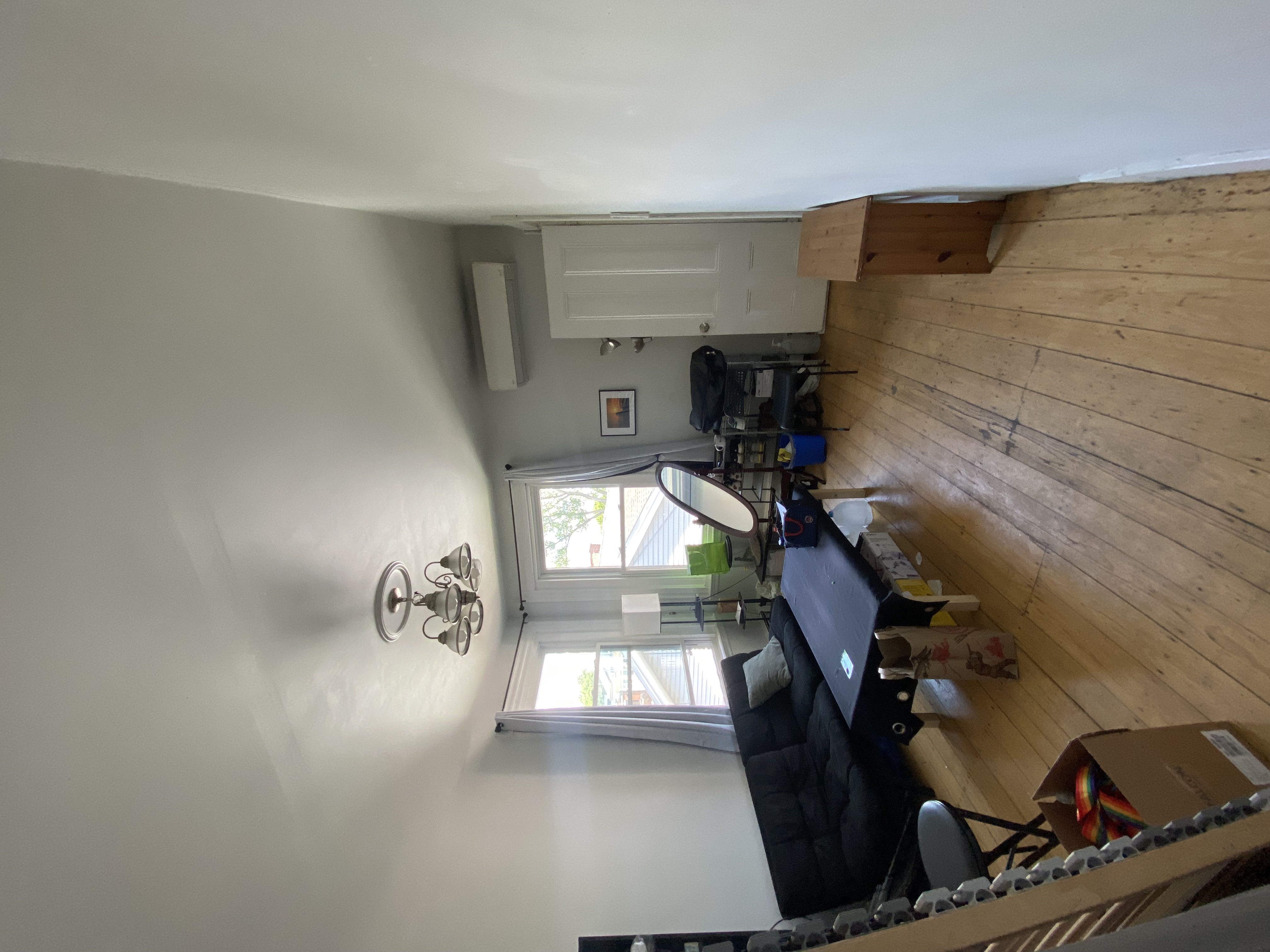 93 Walnut St, Brookline Village