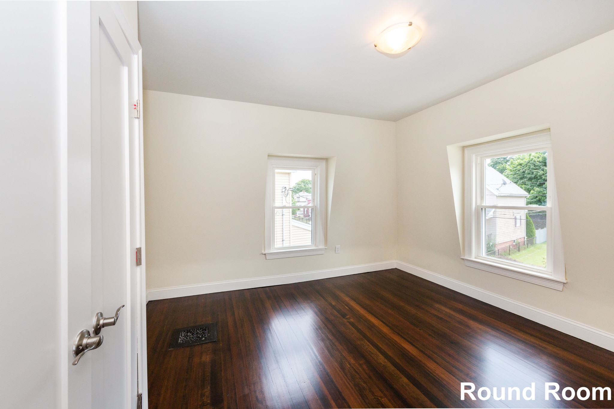 4 bed, 2.5 bath apartment for rent at 71 Orchard St Unit 1, Malden — photo 18 of 26