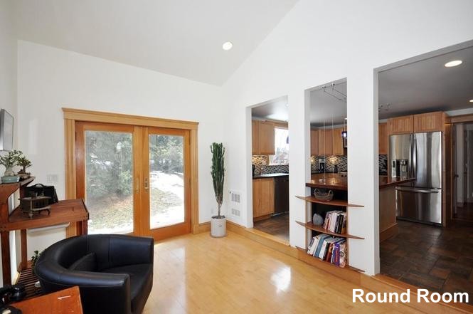 4 bed, 2 bath apartment for rent at 32 Academy St Unit 1, Arlington — photo 2 of 23