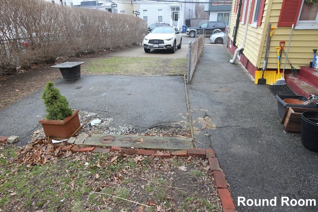 3 bed, 2 bath apartment for rent at 35 Chestnut Ave, Jamaica Plain — photo 9 of 12
