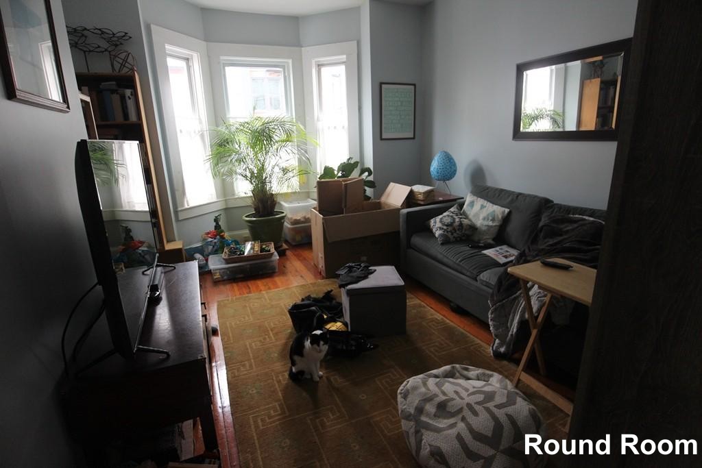 3 bed, 2 bath apartment for rent at 35 Chestnut Ave, Jamaica Plain — photo 11 of 12