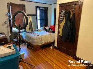 4 bed, 1.5 bath apartment for rent at 124 Brooks St Unit A, Brighton — photo 10 of 18