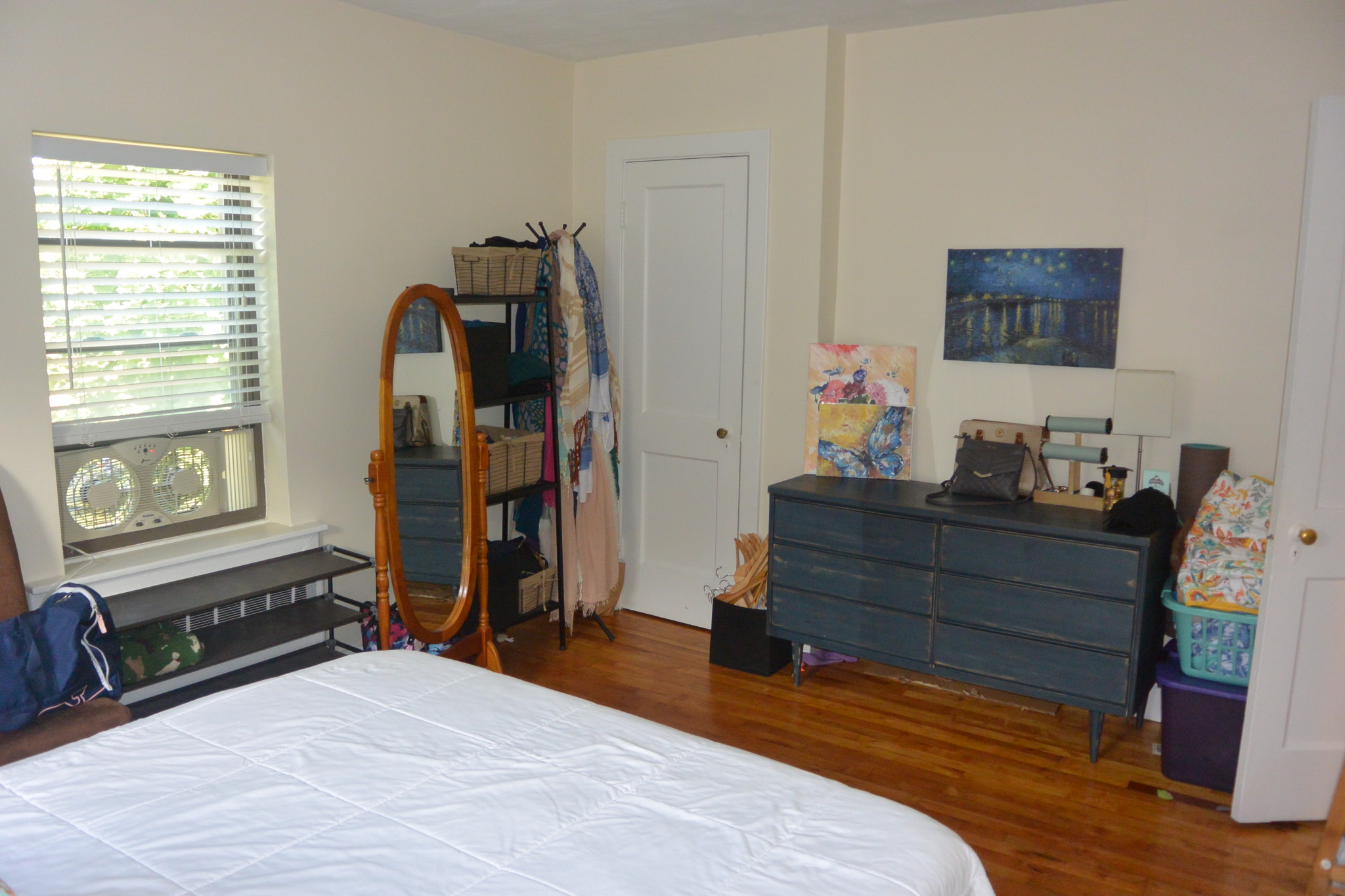 1 bed, 1 bath apartment for rent at 32 Brock St Unit 3, Brighton — photo 10 of 16