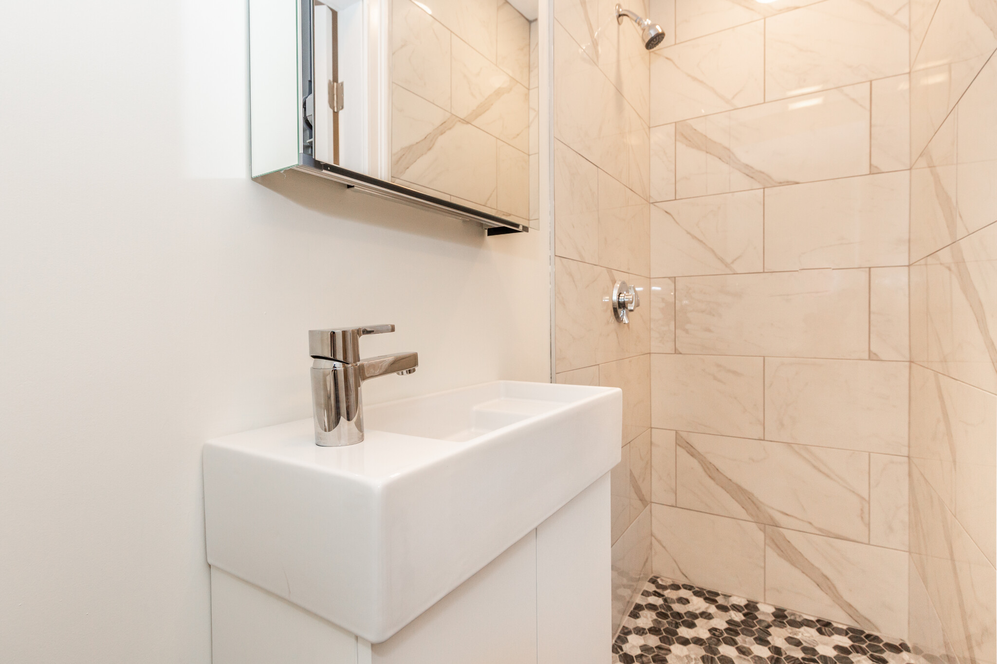 2 Chestnut Pl, Brighton