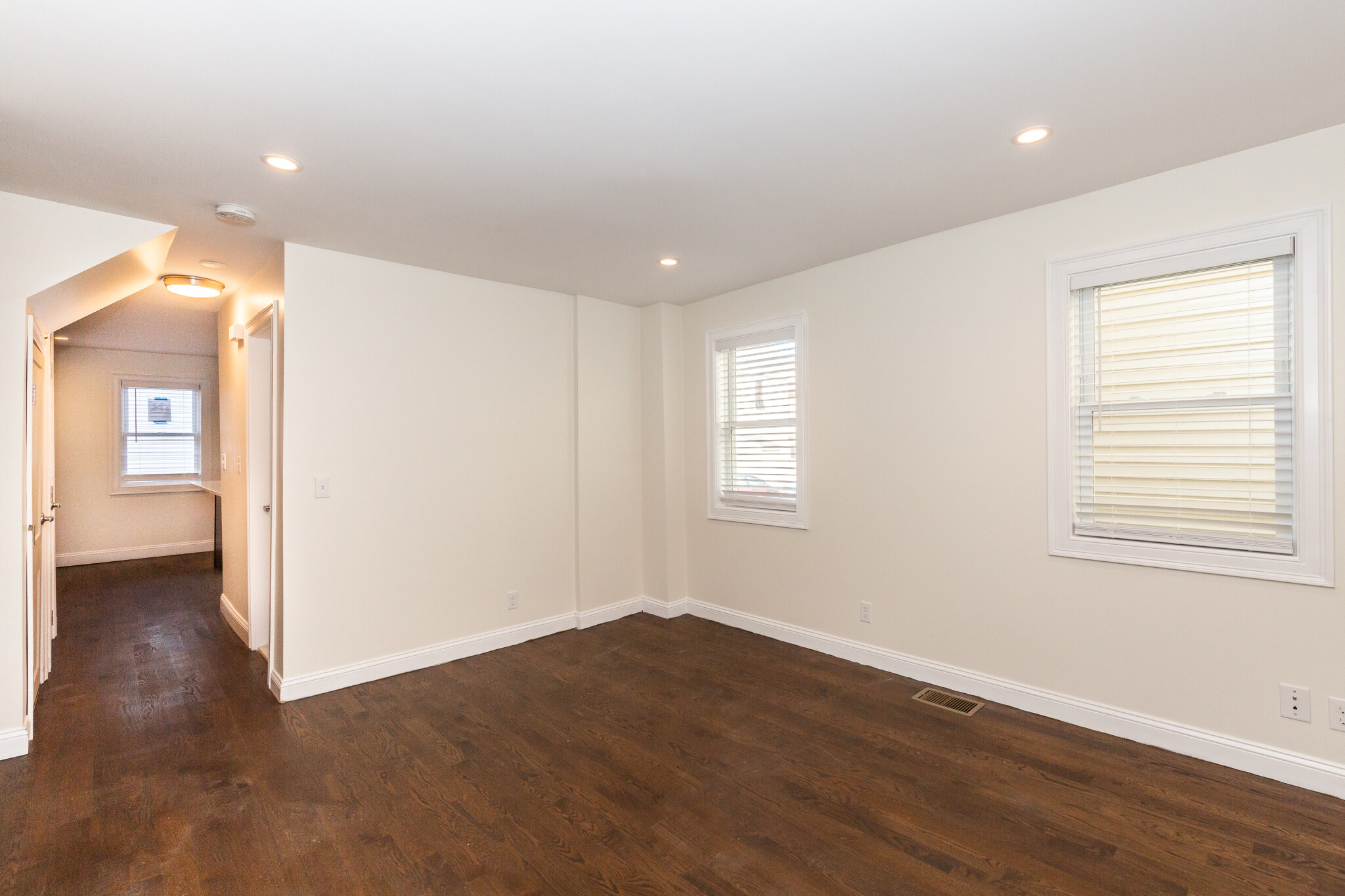 2 Chestnut Pl, Brighton