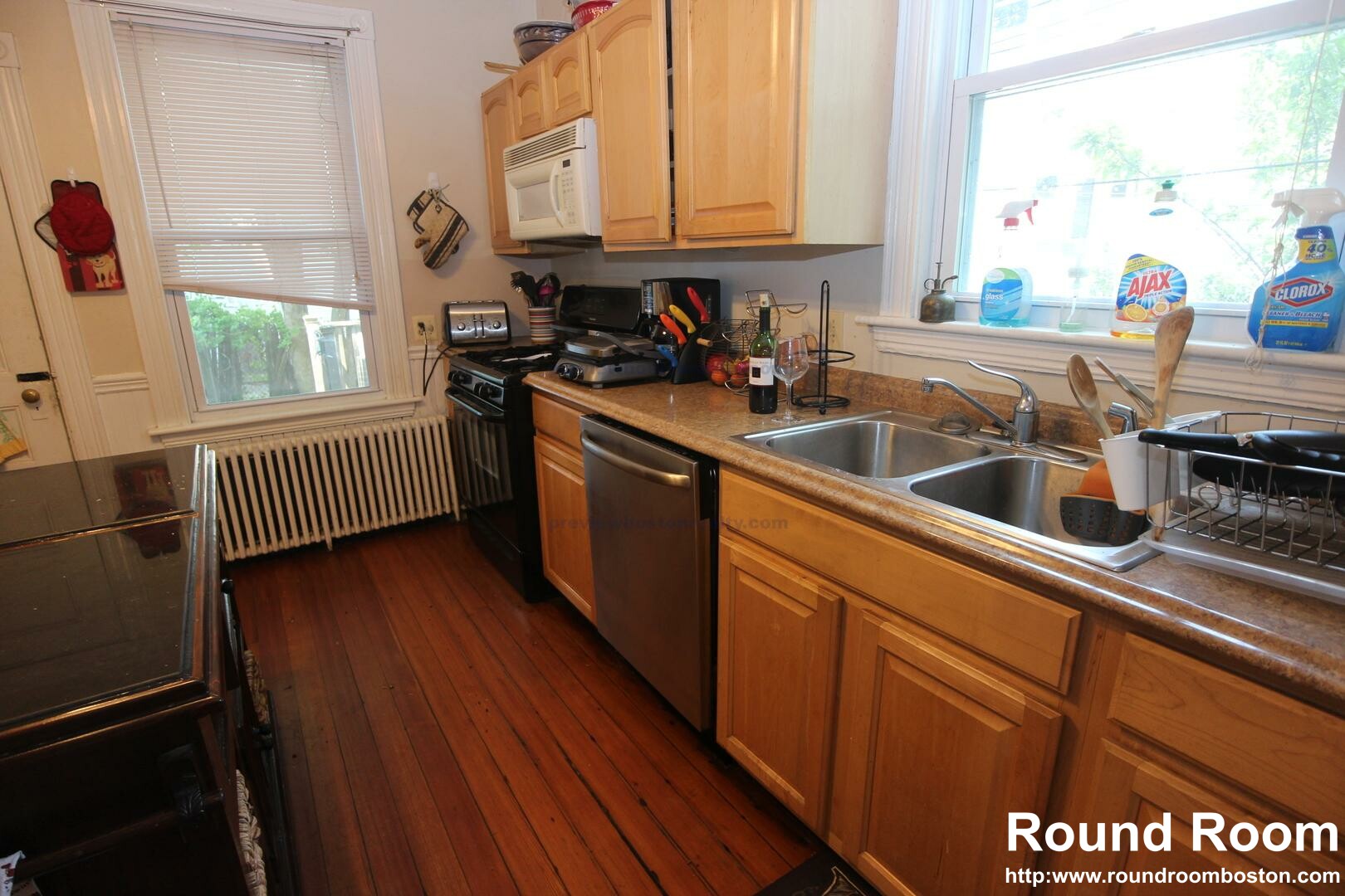 3 bed, 1.5 bath apartment for rent at 3 Cambridge Ter Unit 1, Allston — photo 5 of 14