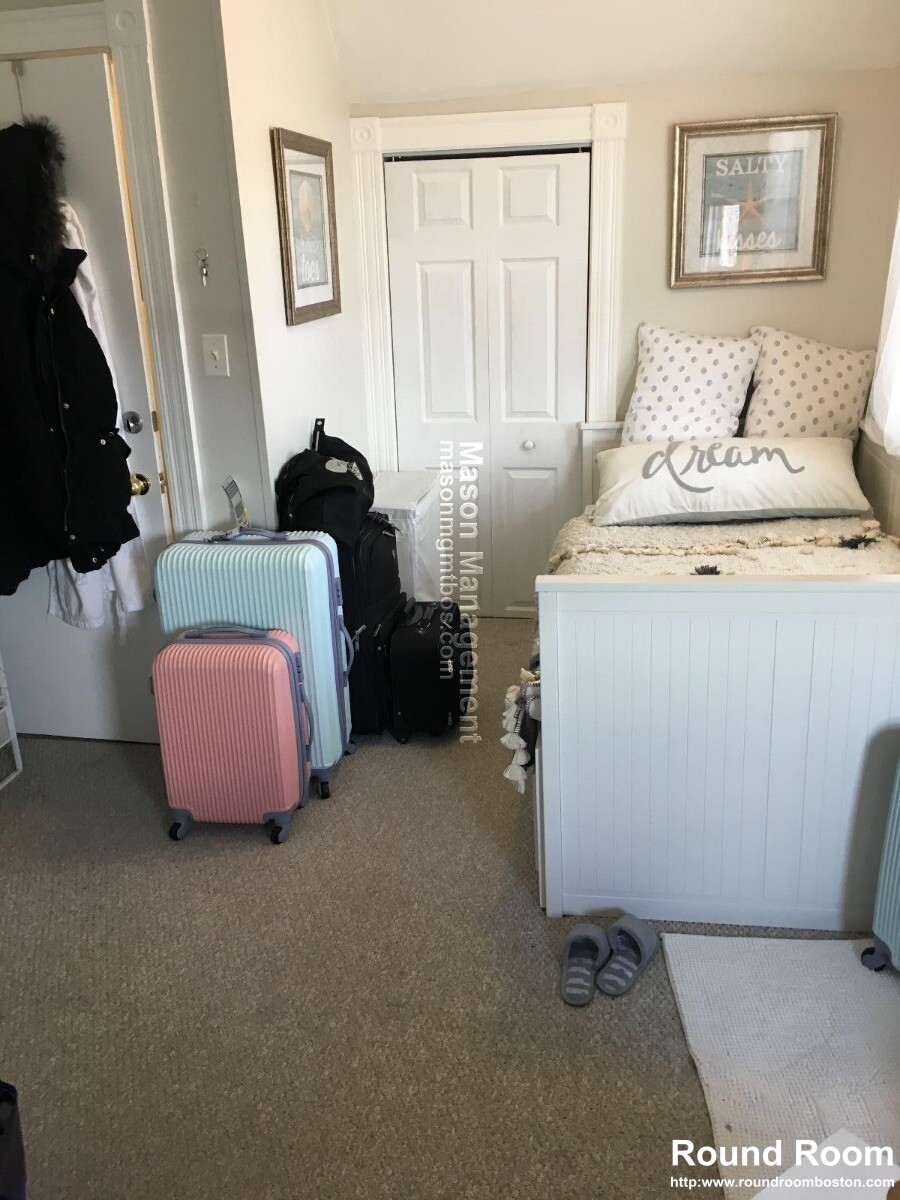 544 Trapelo Rd, Belmont