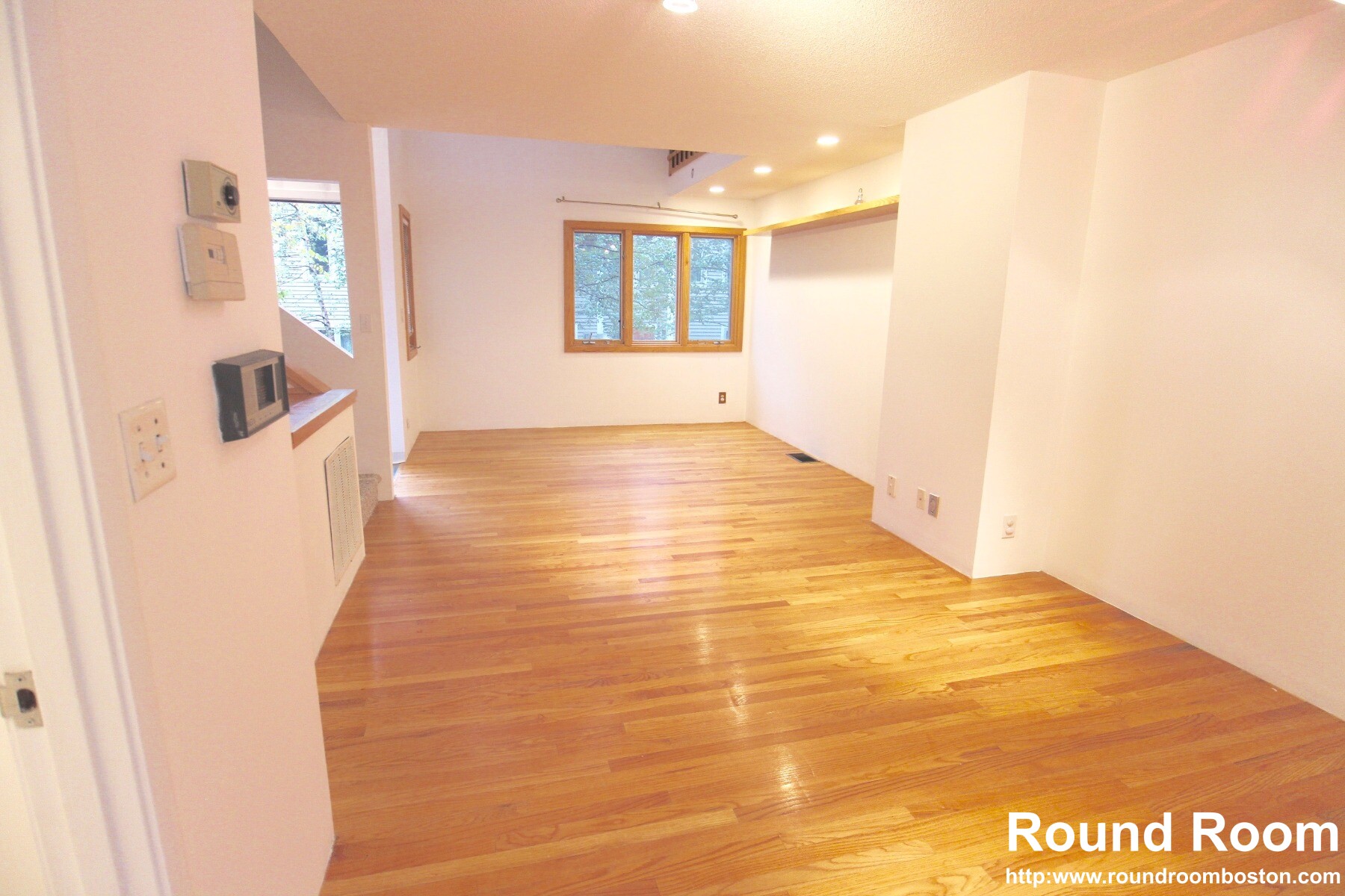 2 bed, 2.5 bath apartment for rent at 17 Fresh Pond Pl Unit Town House, West Cambridge — photo 1 of 21