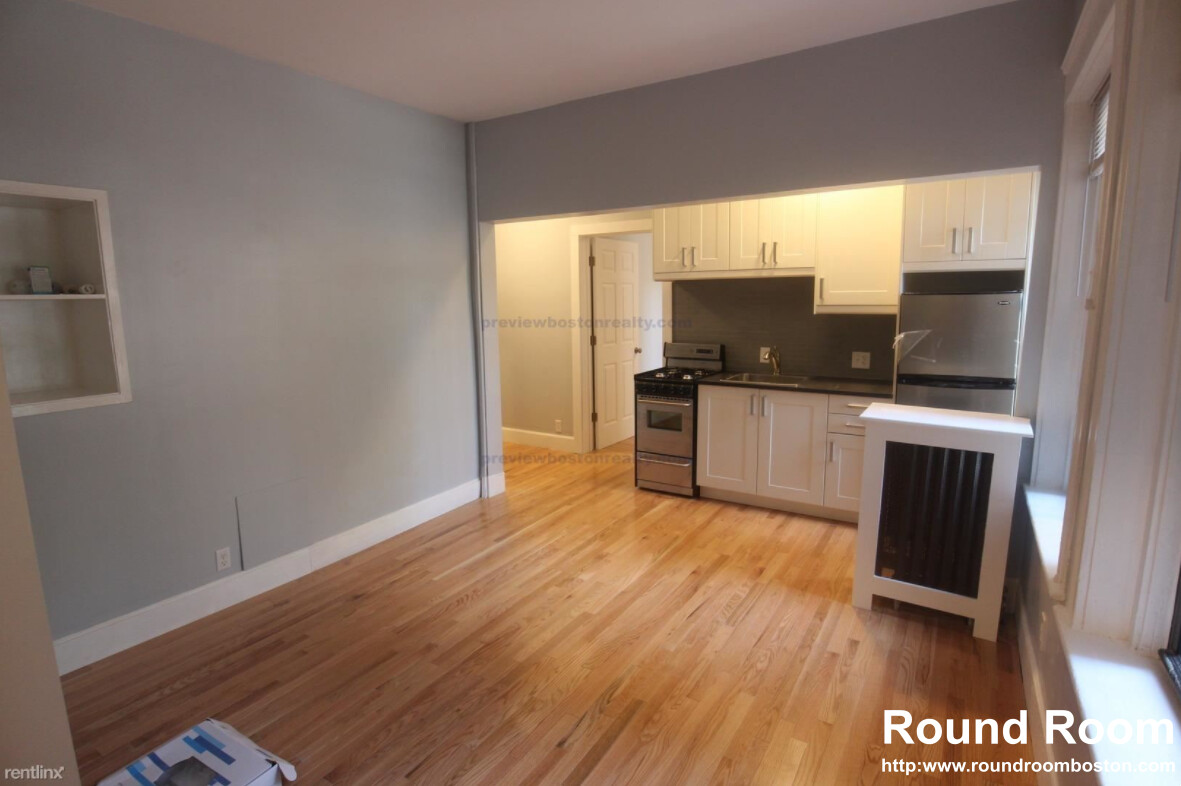 1 bed, 1 bath apartment for rent at 1269 Commonwealth Ave Unit 1, Allston