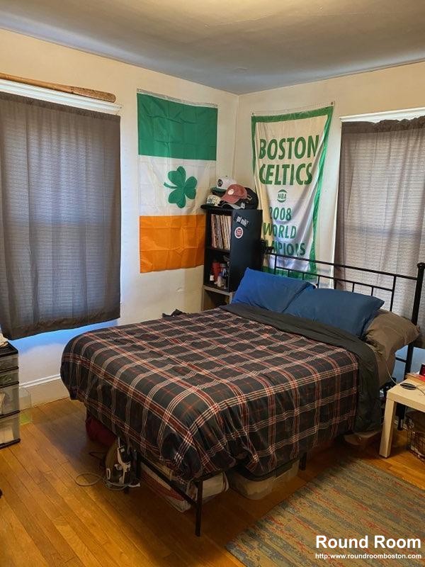 4 bed, 2 bath apartment for rent at 128 Washington St Unit 5, Brighton — photo 2 of 14