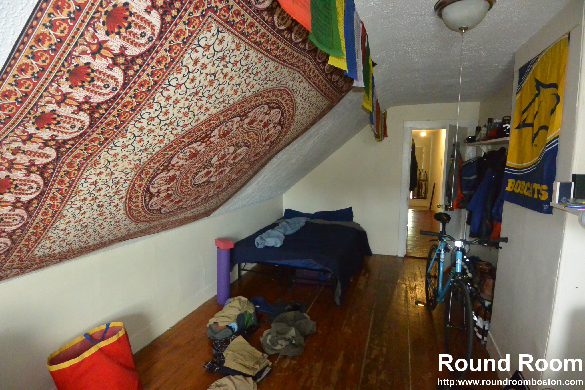 34 Linden St, Allston