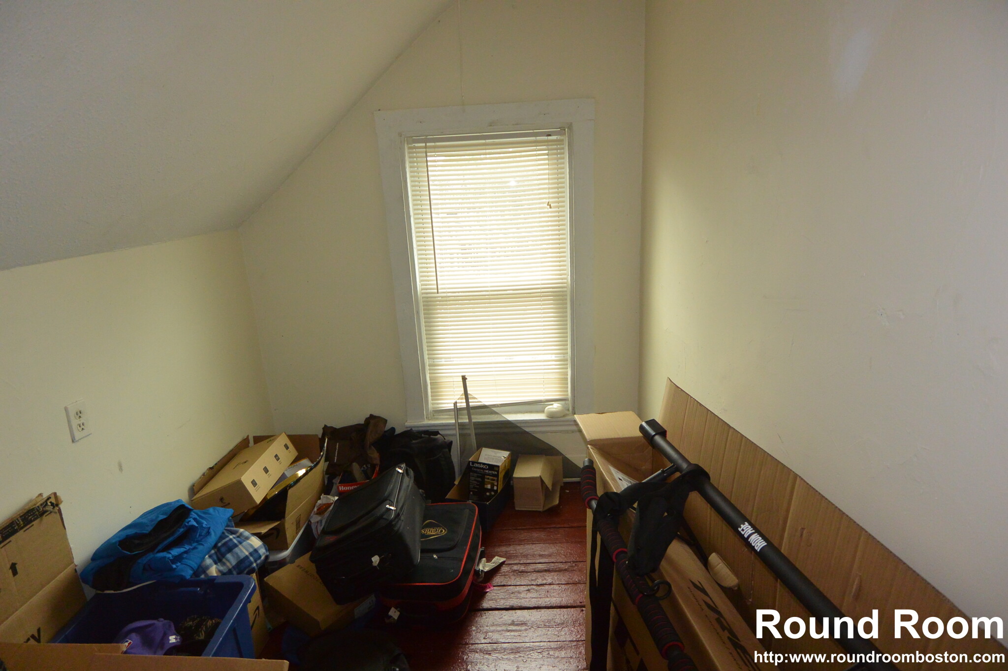 34 Linden St, Allston