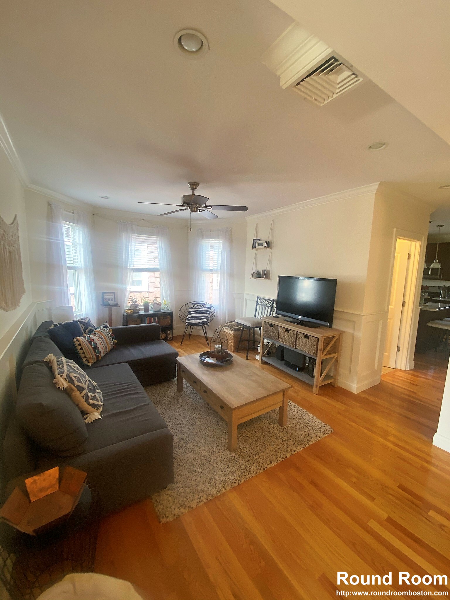 3 bed, 2 bath apartment for rent at 12 Athol St Unit 3, Allston — photo 4 of 11
