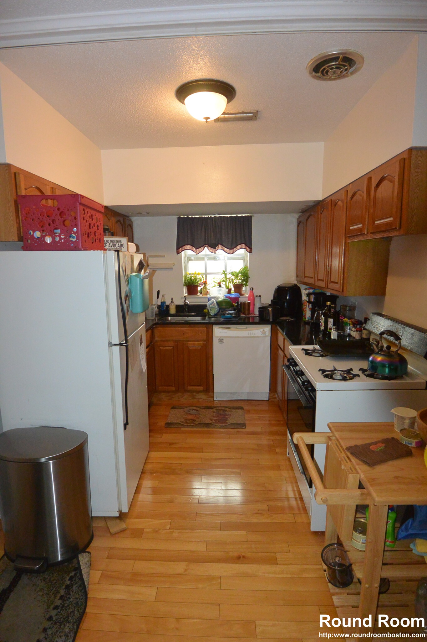 Photo 3 of 178 Lake Shore Rd. Unit 4