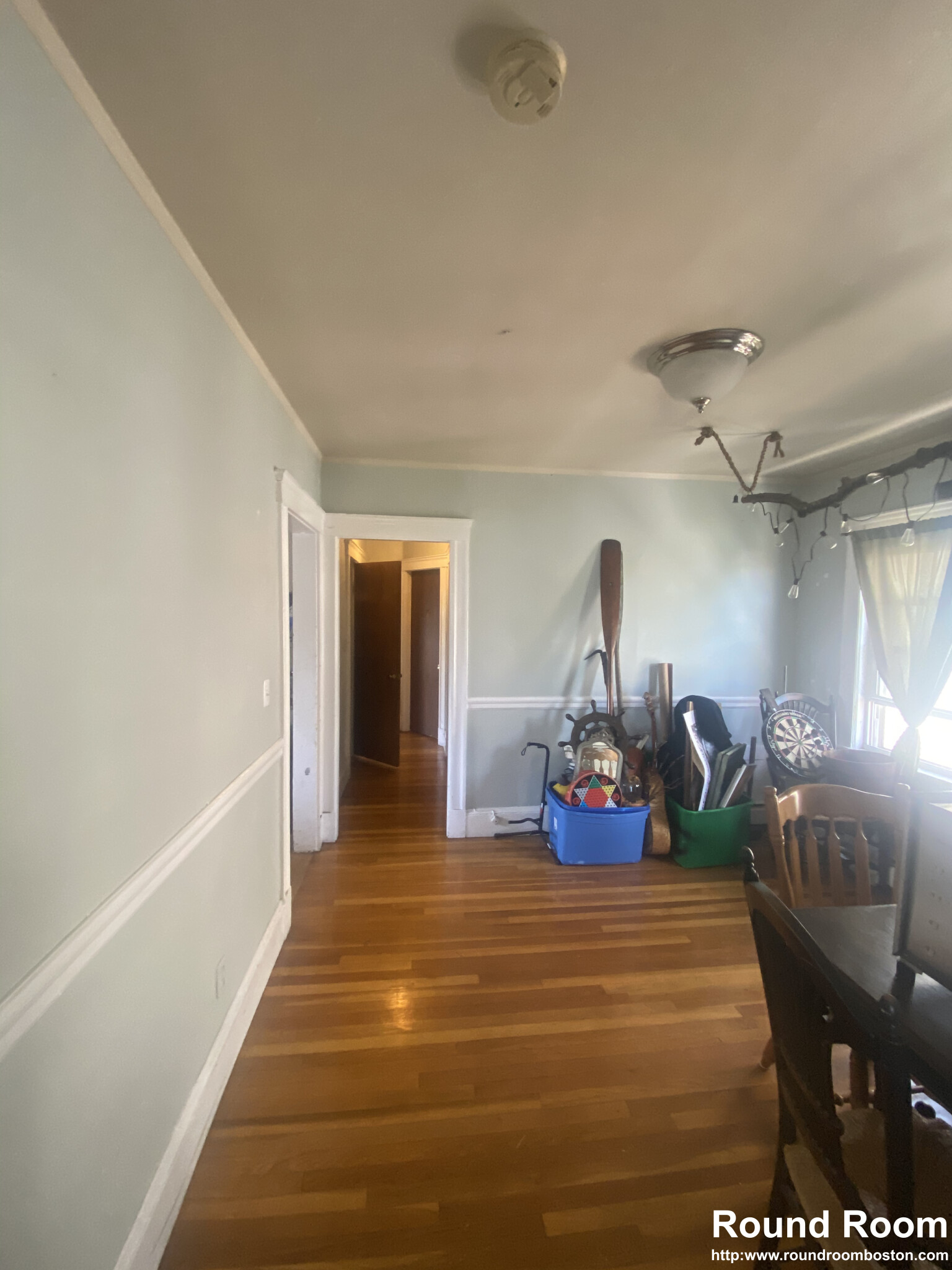 4 bed, 1 bath apartment for rent at 68 Falkland Unit 2, Brighton — photo 5 of 13