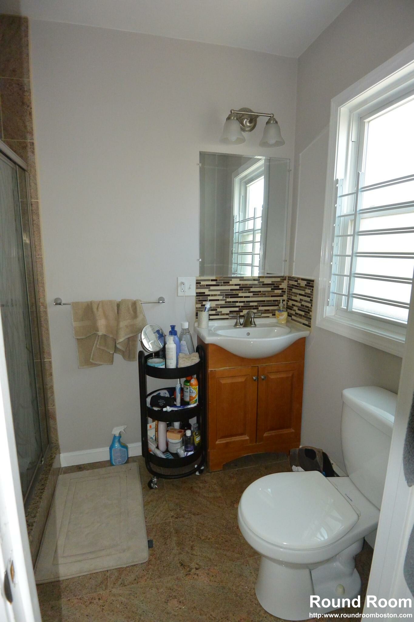 4 bed, 2 bath apartment for rent at 115 Glenville, Allston — photo 4 of 22