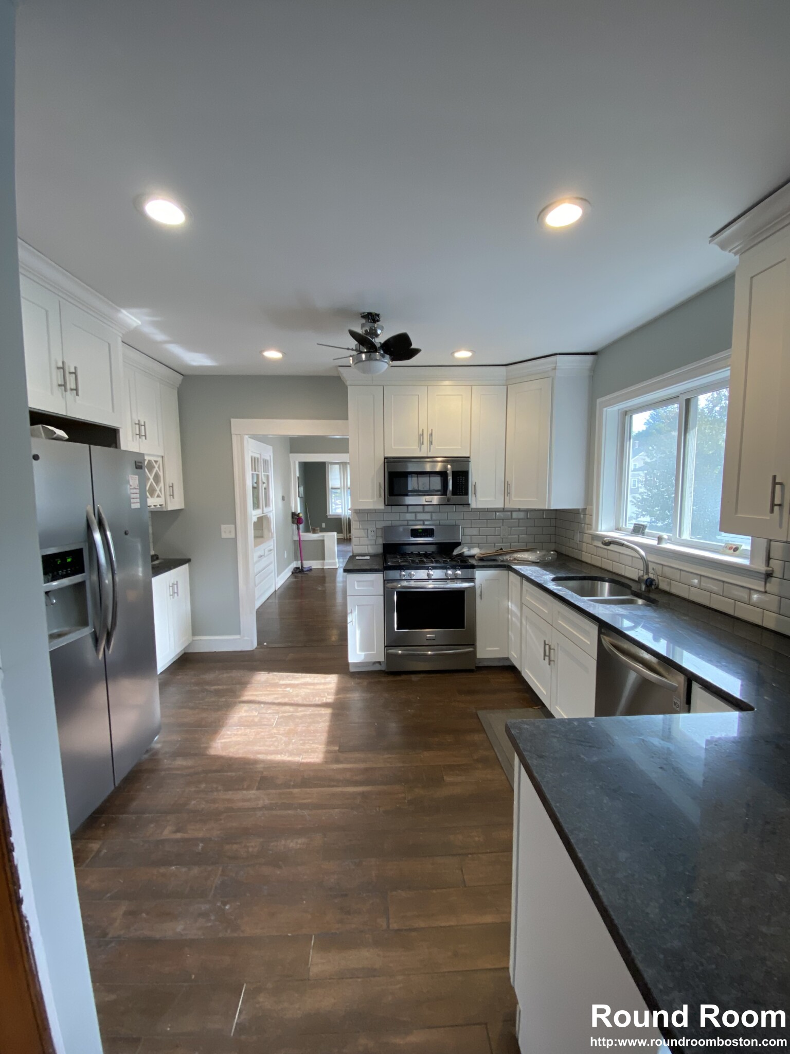 3 bed, 1 bath apartment for rent at 92 Landseer St Unit 2, West Roxbury — photo 1 of 20