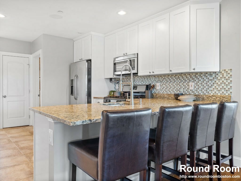 2 bed, 2 bath apartment for rent at 208 Cedar St Unit 3, Somerville — photo 12 of 16