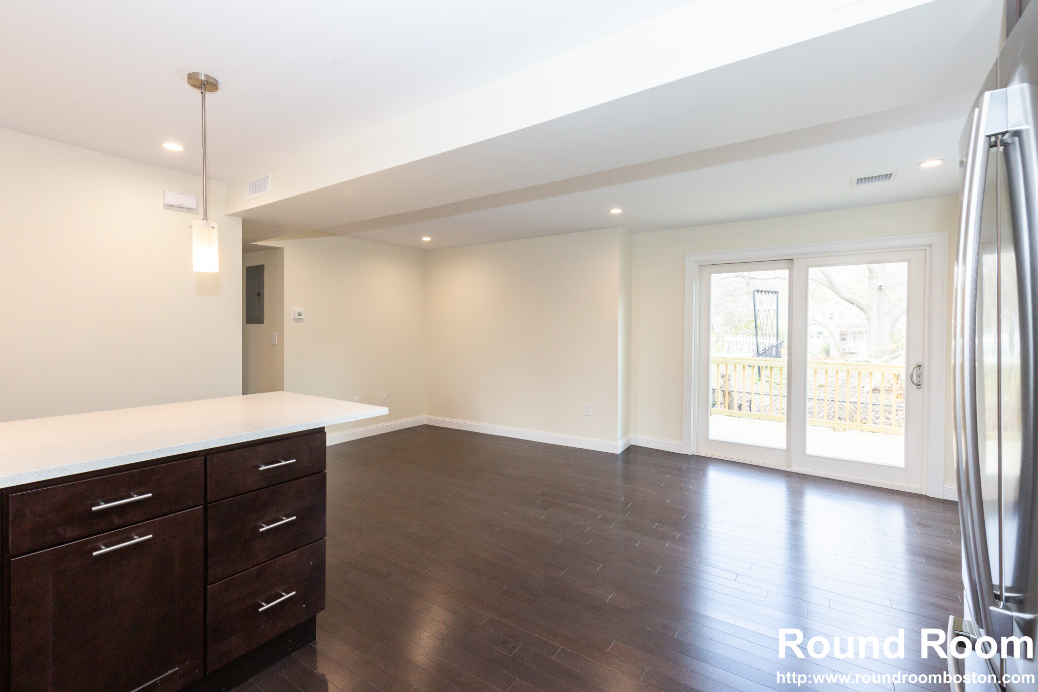 48 Caldwell Rd, West End