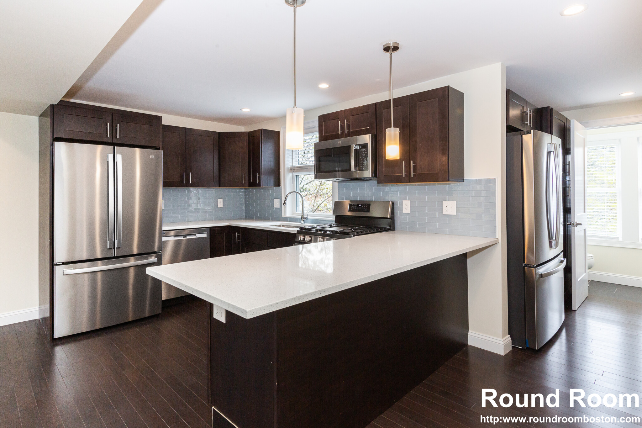 48 Caldwell Rd, West End