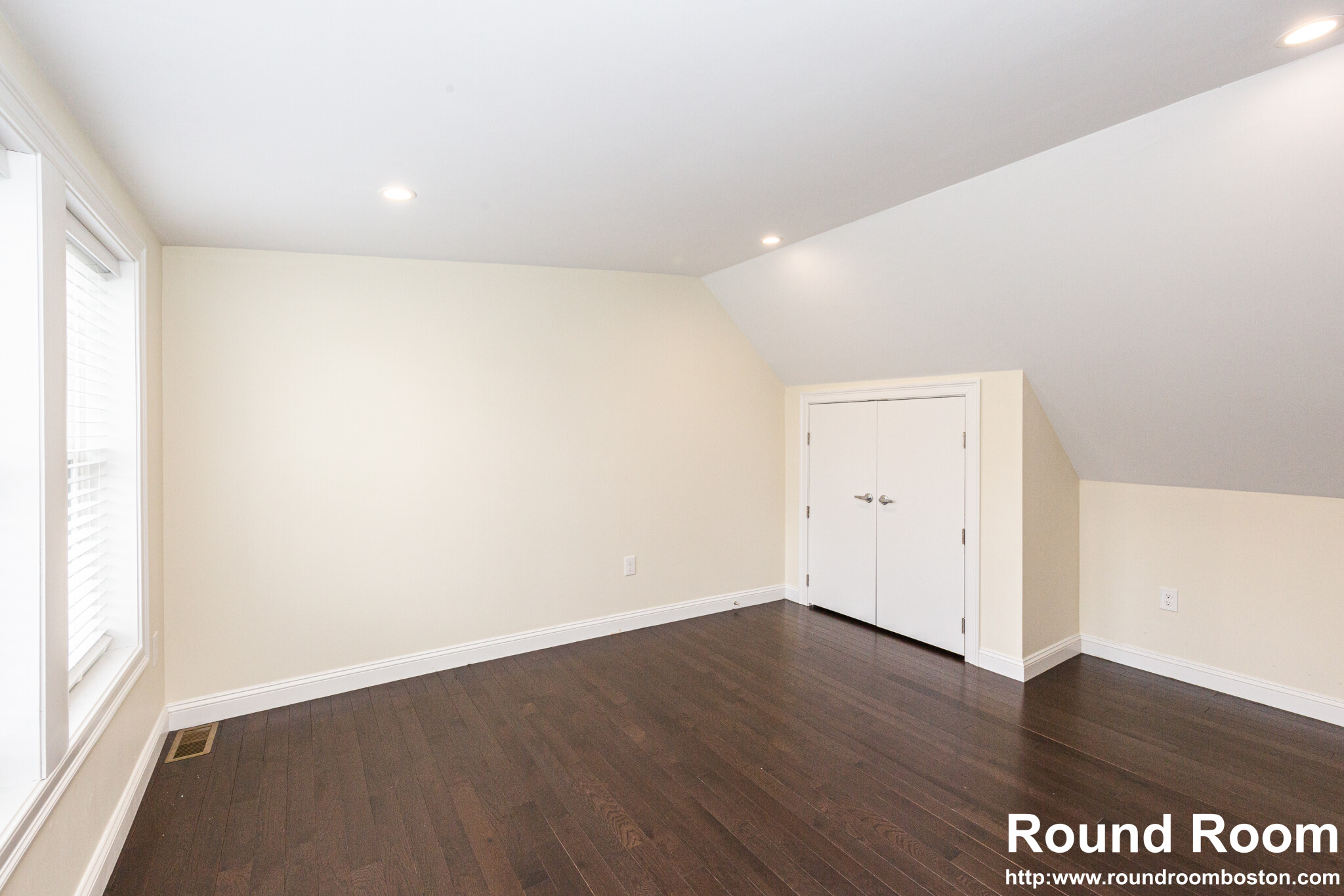 48 Caldwell Rd, West End