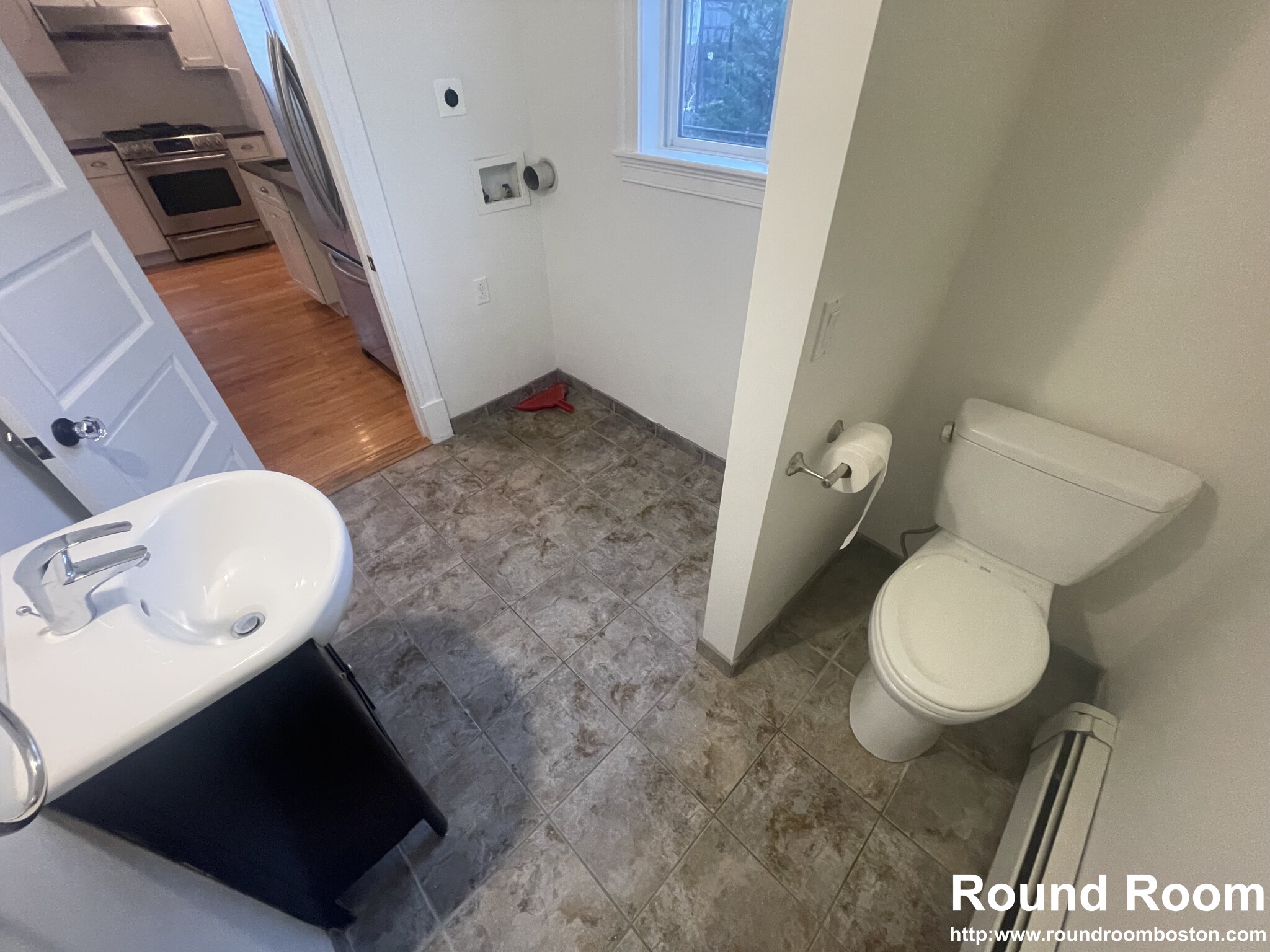 4 bed, 2.5 bath apartment for rent at 34 Royal St Unit 1, Allston — photo 11 of 29