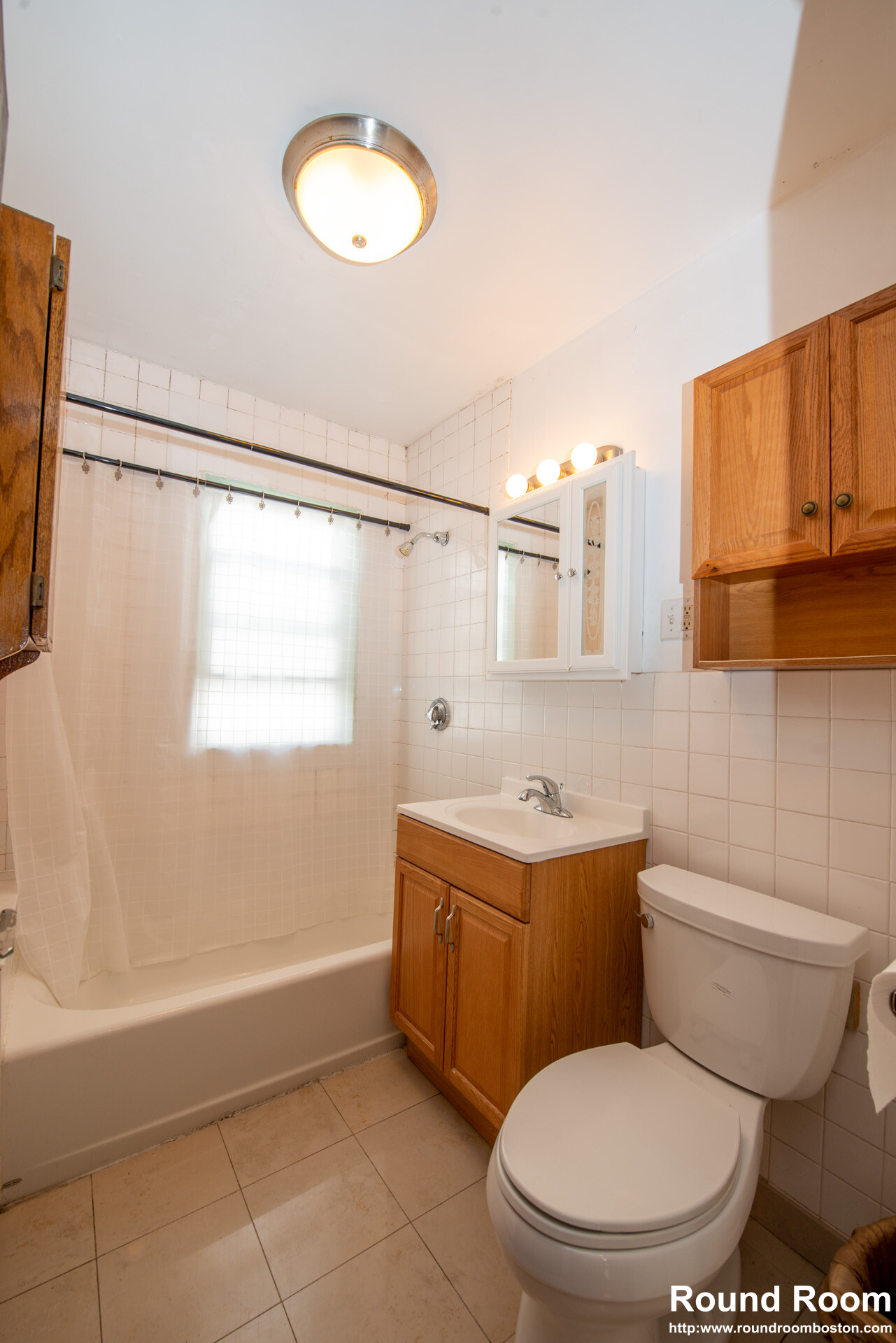 2 bed, 1 bath apartment for rent at 14 Lyne Rd Unit 1, Brighton — photo 6 of 10