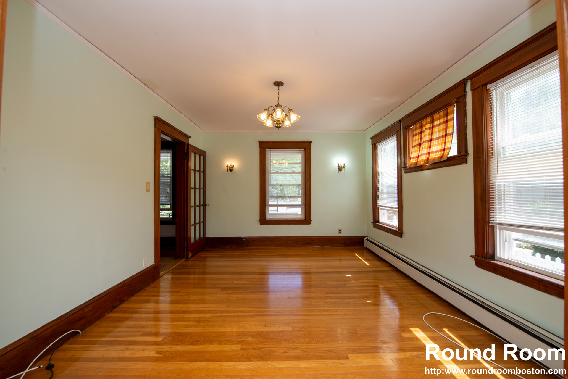 2 bed, 1 bath apartment for rent at 14 Lyne Rd Unit 1, Brighton — photo 2 of 10
