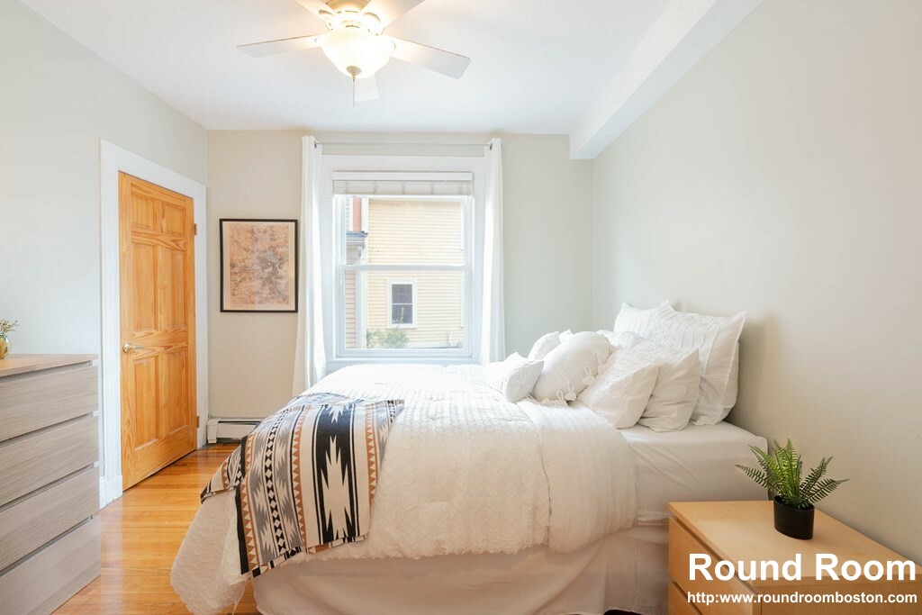 2 bed, 1 bath apartment for rent at 74 School St Unit 2, Waltham — photo 8 of 10