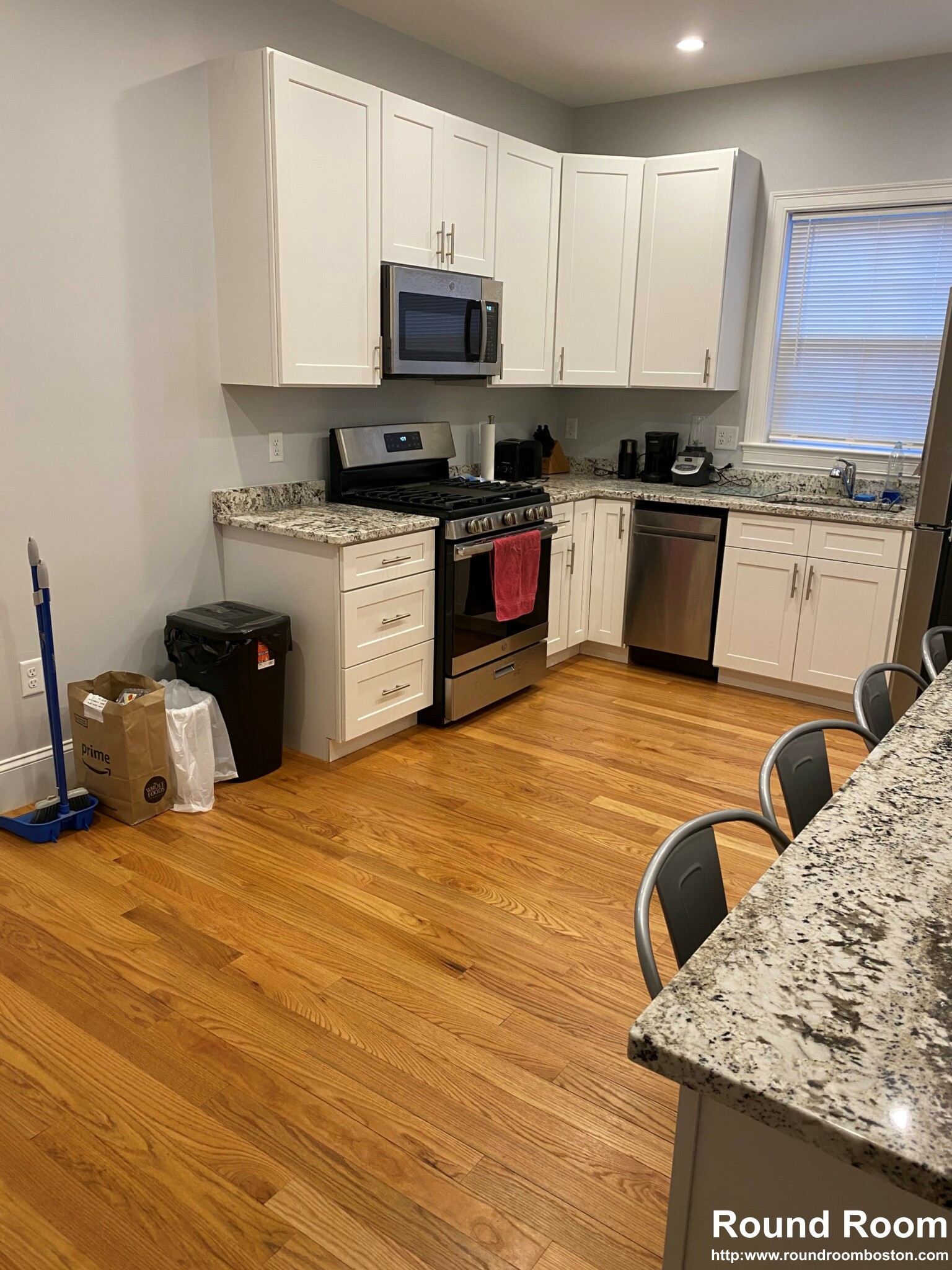 1 bed, 1 bath apartment for rent at 2A Islington St Unit N/A COPY, Allston