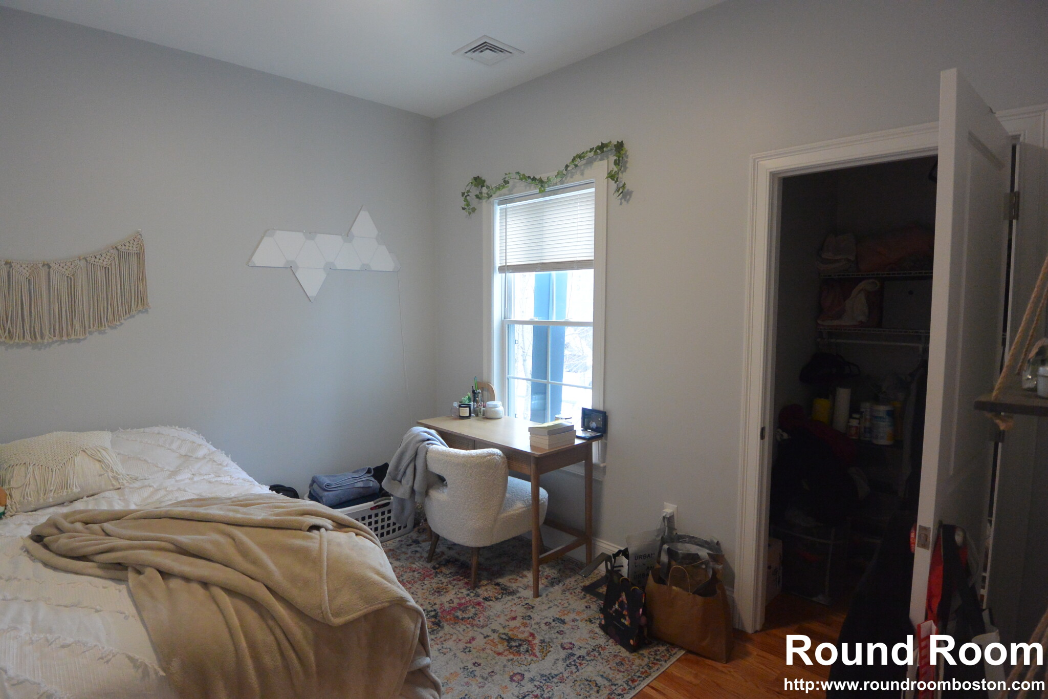 8 Islington St, Allston