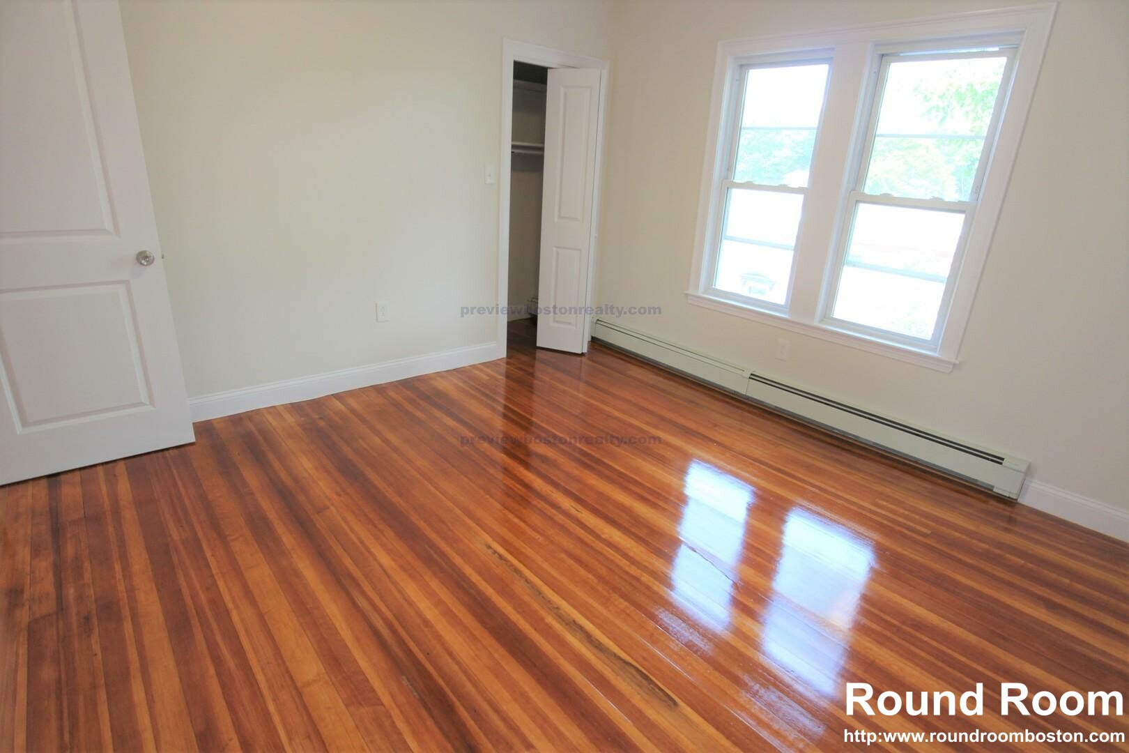 4 bed, 2 bath apartment for rent at 10 Wallingford Rd Unit A, Brighton — photo 5 of 19