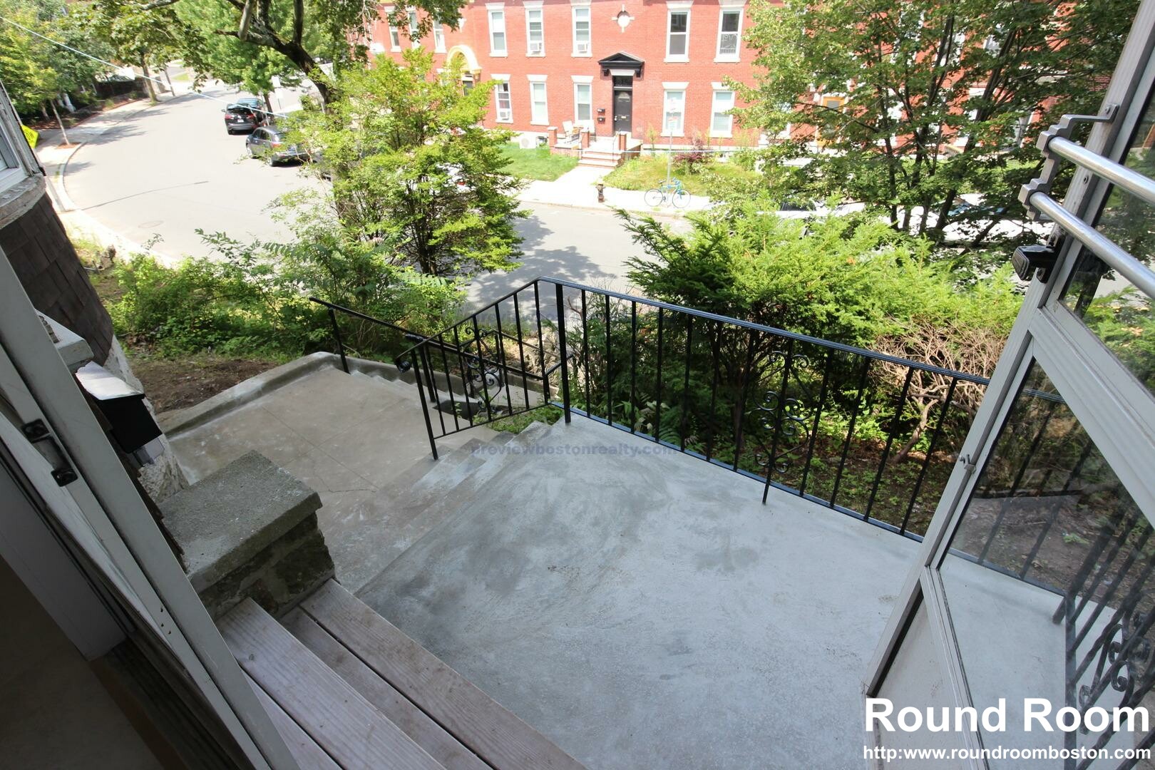 4 bed, 2 bath apartment for rent at 10 Wallingford Rd Unit A, Brighton — photo 18 of 19