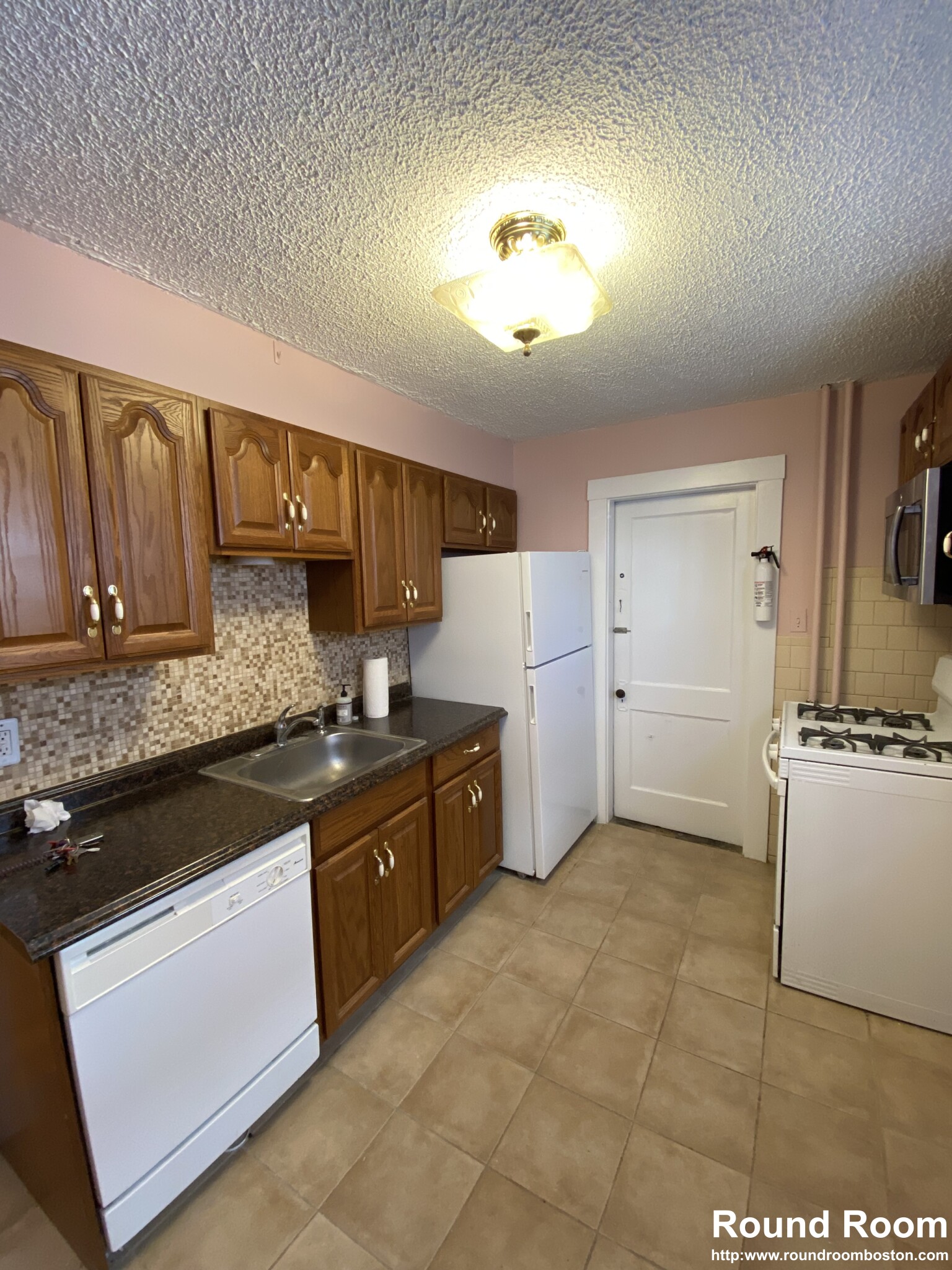 2 bed, 1 bath apartment for rent at 66 Turner St Unit 2, Brighton — photo 5 of 8