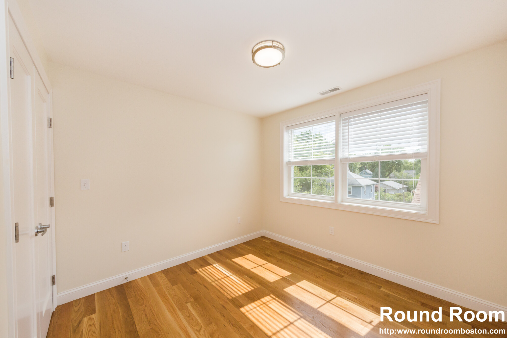 217 Arlington St, Medford