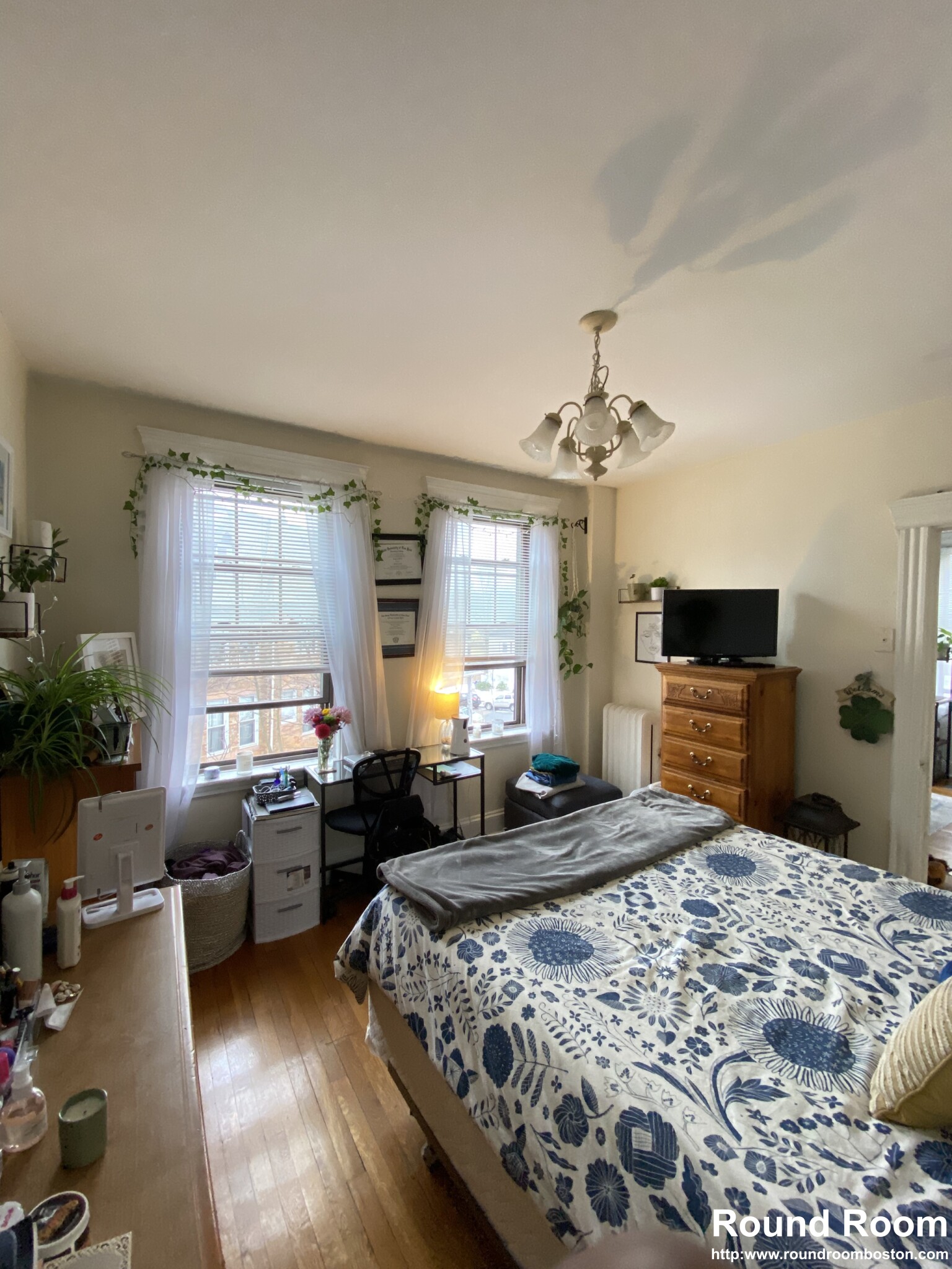 1 bed, 1 bath apartment for rent at 70 Strathmore Rd Unit 6A, Brighton — photo 4 of 7