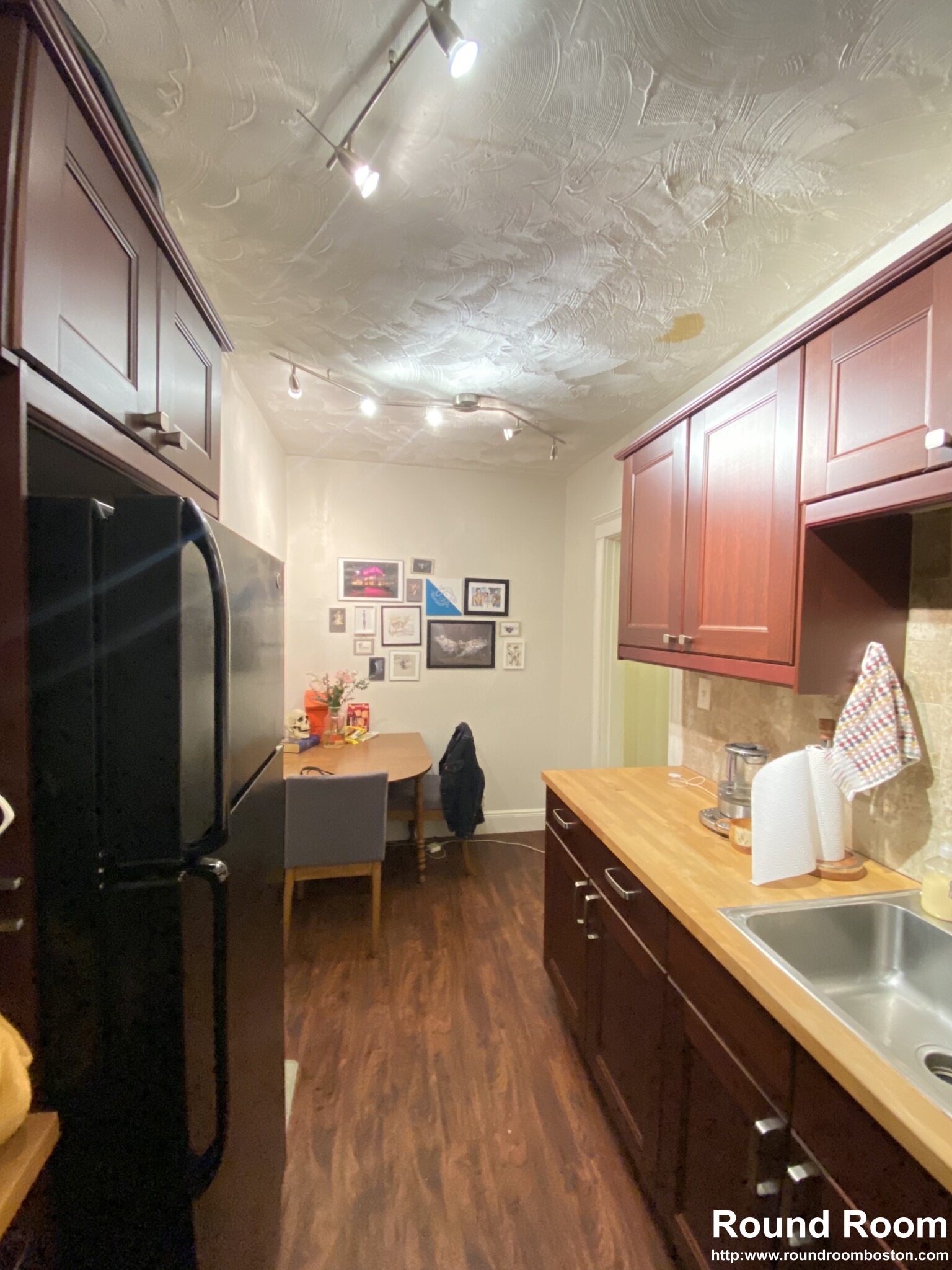 Studio bed, 1 bath apartment for rent at 28 Sidlaw Rd Unit 12A, Brighton — photo 3 of 9