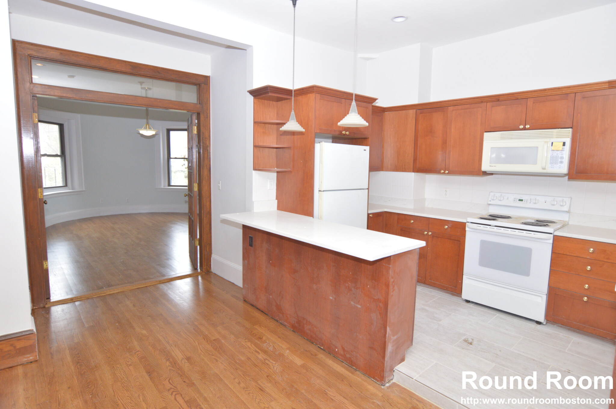 1728 Beacon St, Brookline