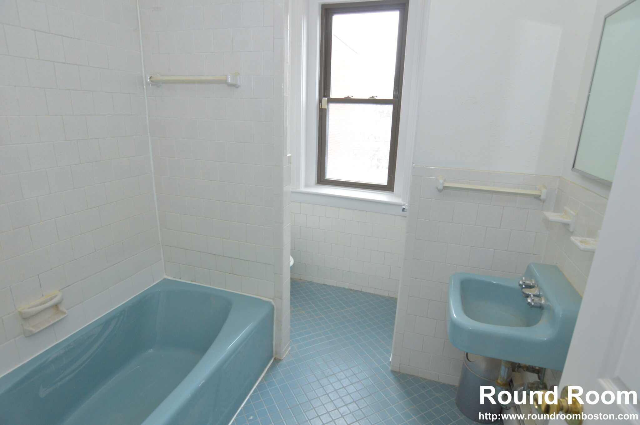 1728 Beacon St, Brookline