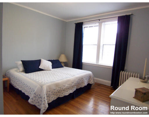 1988 Commonwealth Ave, Brighton