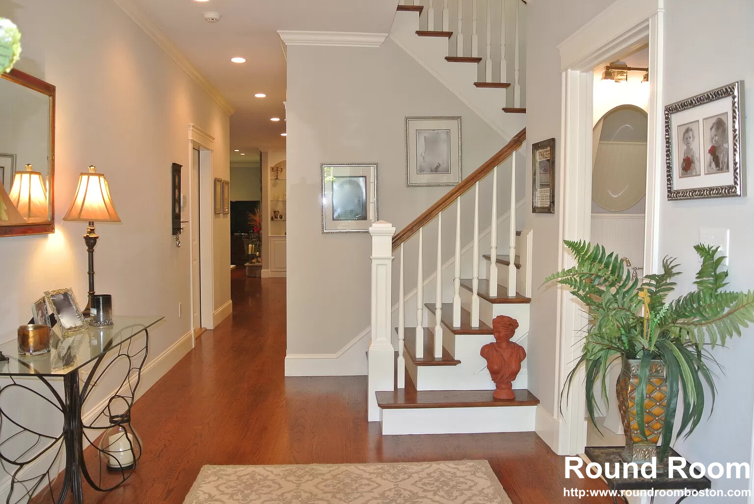 3 Hickory Rd, Wellesley
