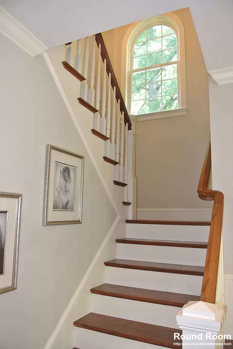 3 Hickory Rd, Wellesley