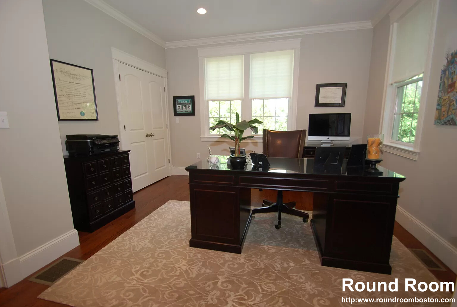 3 Hickory Rd, Wellesley