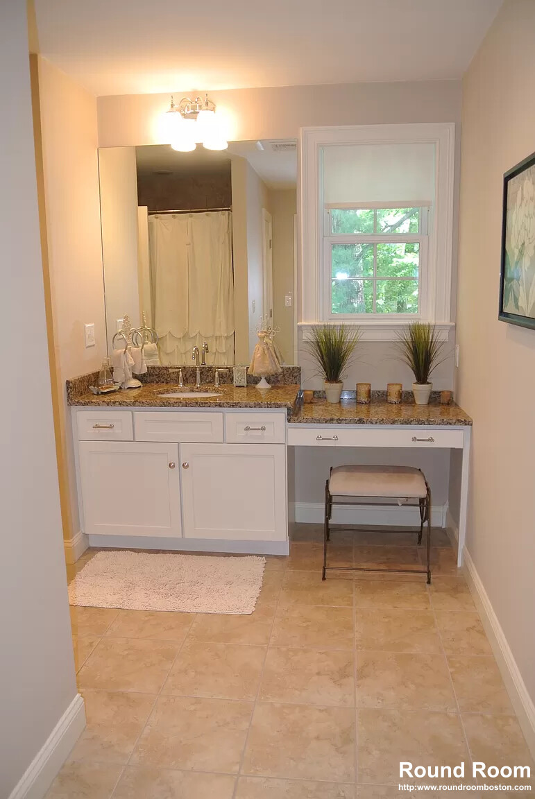 3 Hickory Rd, Wellesley
