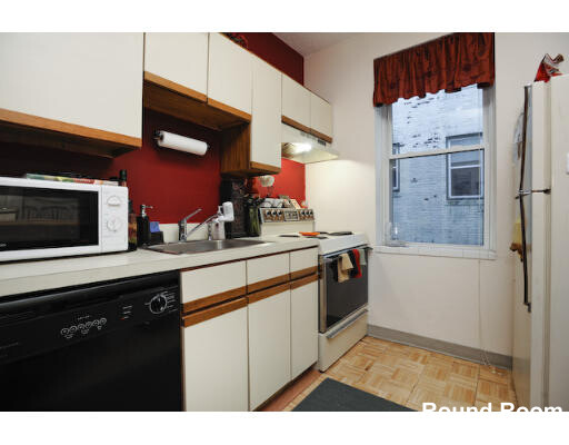 1415 Commonwealth Ave, Brighton