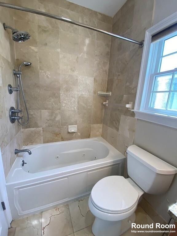 261 West 2nd St, South Boston