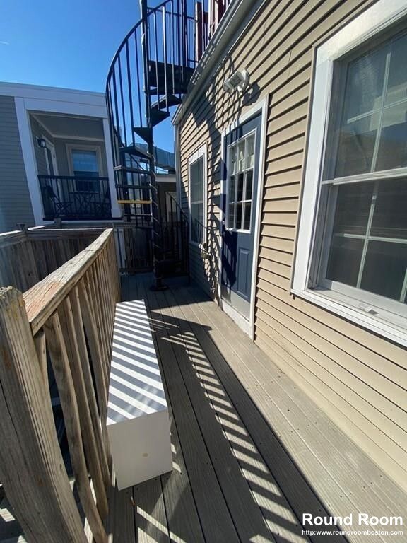 261 West 2nd St, South Boston