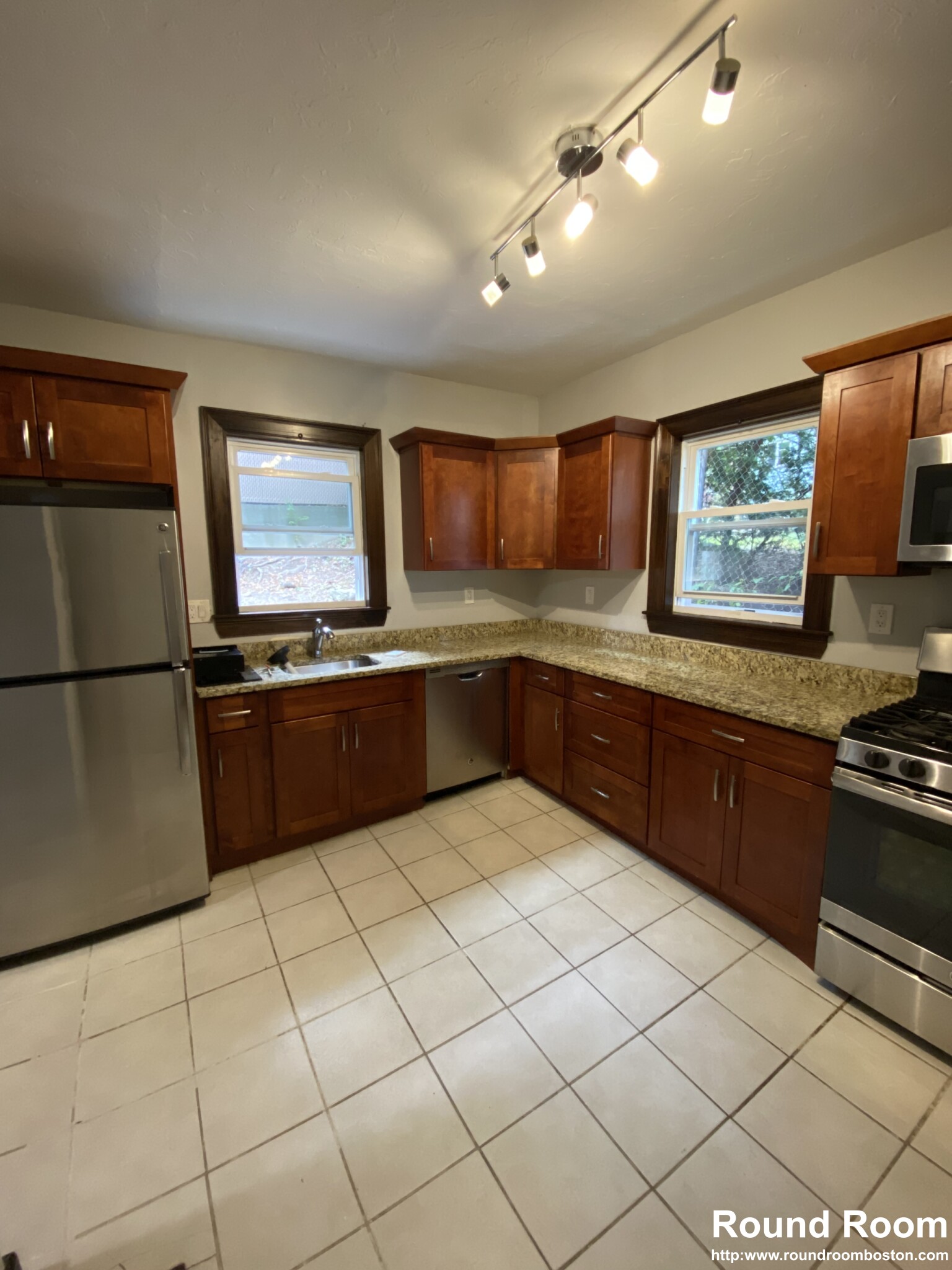 429 Medford St, Winter Hill