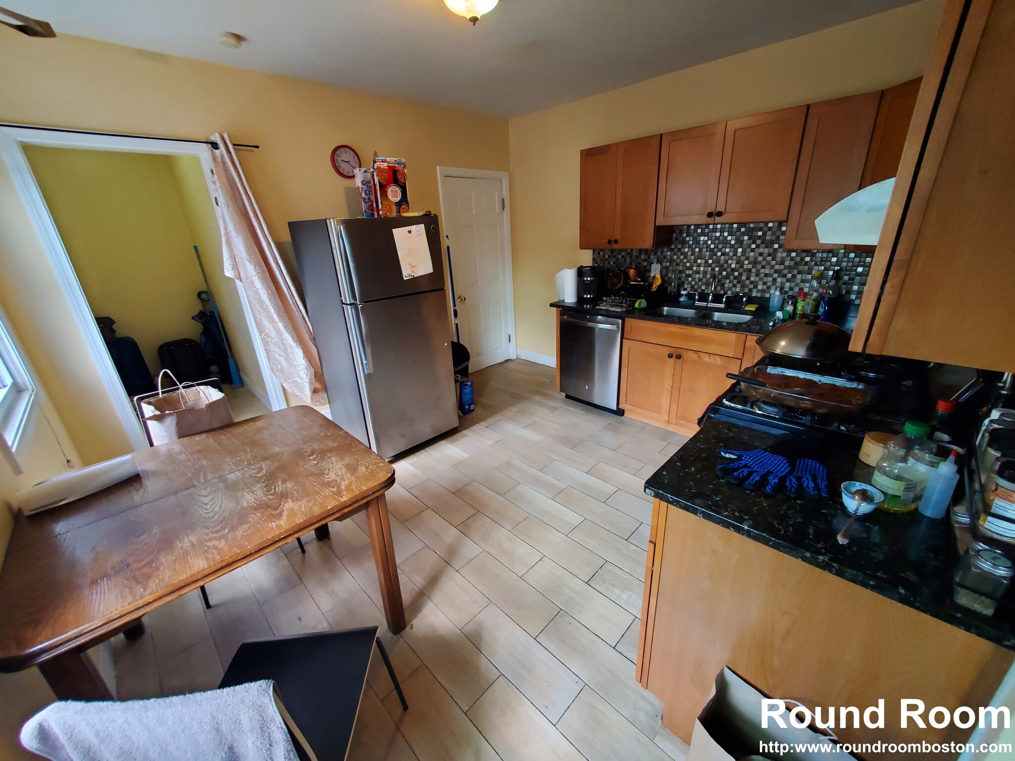 28 Moreland St, East Somerville