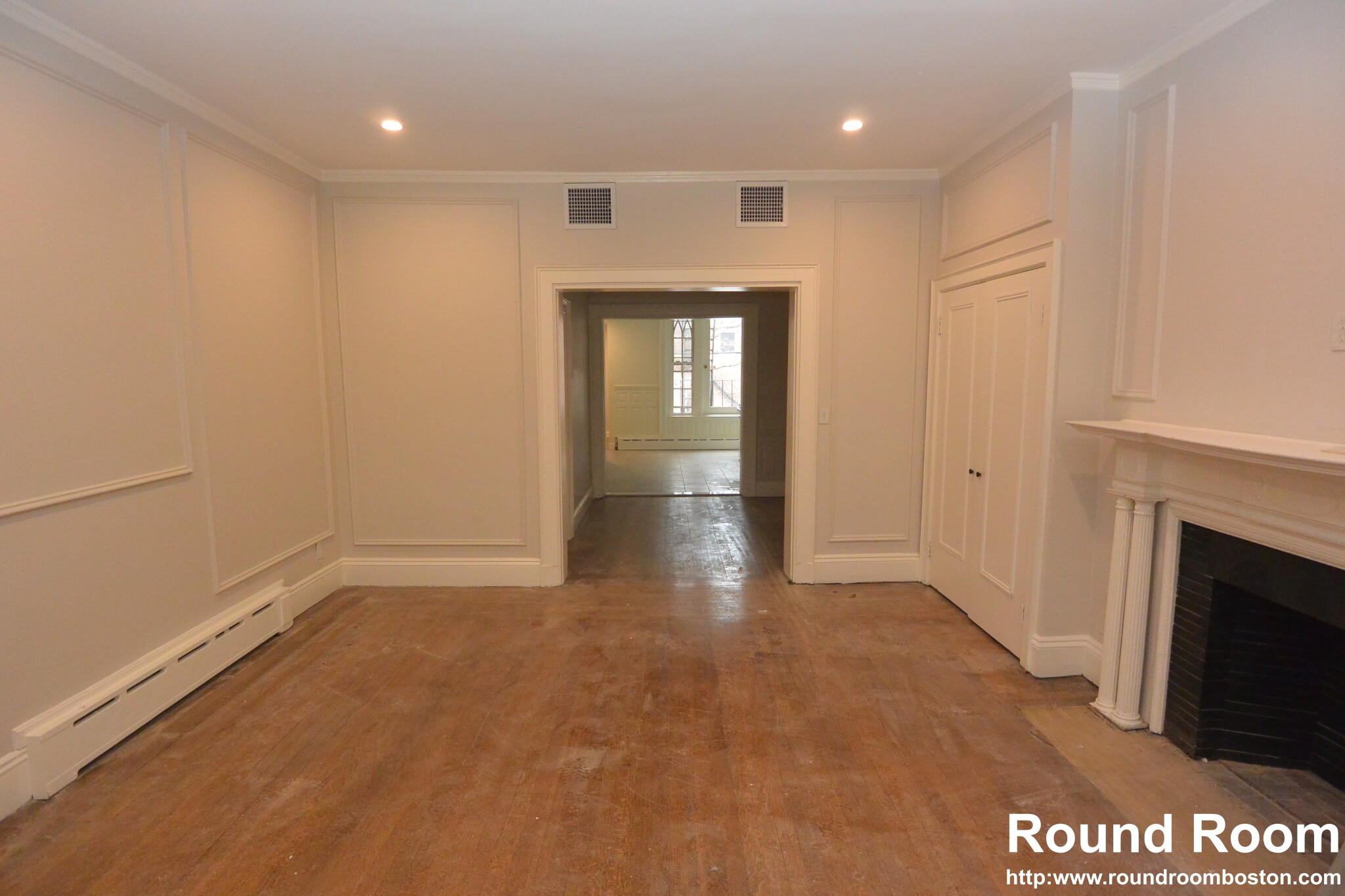 1712 Beacon St, Washington Square